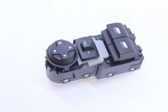 SOL CAM ANAHTARI IKILI 208-308-RIFTER-BERLINGO resmi