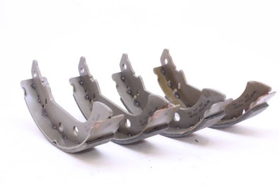 ARKA PABUÇLU BALATA TK. 306/405 93/97 resmi