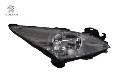 FAR SAĞ  3008-5008 resmi