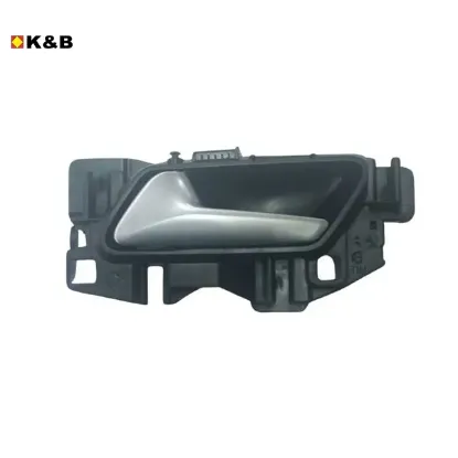 SOL İÇ AÇMA KOLU(ÖN/ARKA) 308(P5-T9) 2008(P24E) 208(P21E) 3008(P84E) 408(P54) 5008(P87E) 508 (R8) C4 resmi